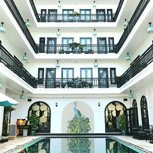 https://hoian-delicacy-hotel-spa.hotelsofhoian.com